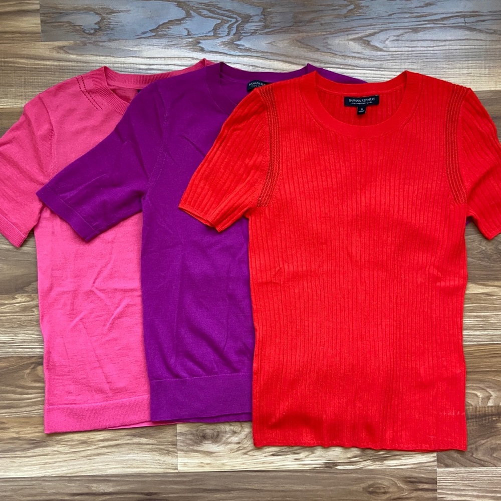 BUNDLE (3) Banana Republic 100% Merino Wool Short Sleeve Vibrant Sweater Tops - Picture 1 of 16